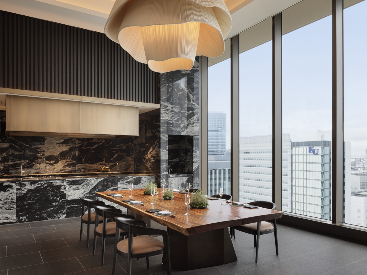 アイアン・ベイ