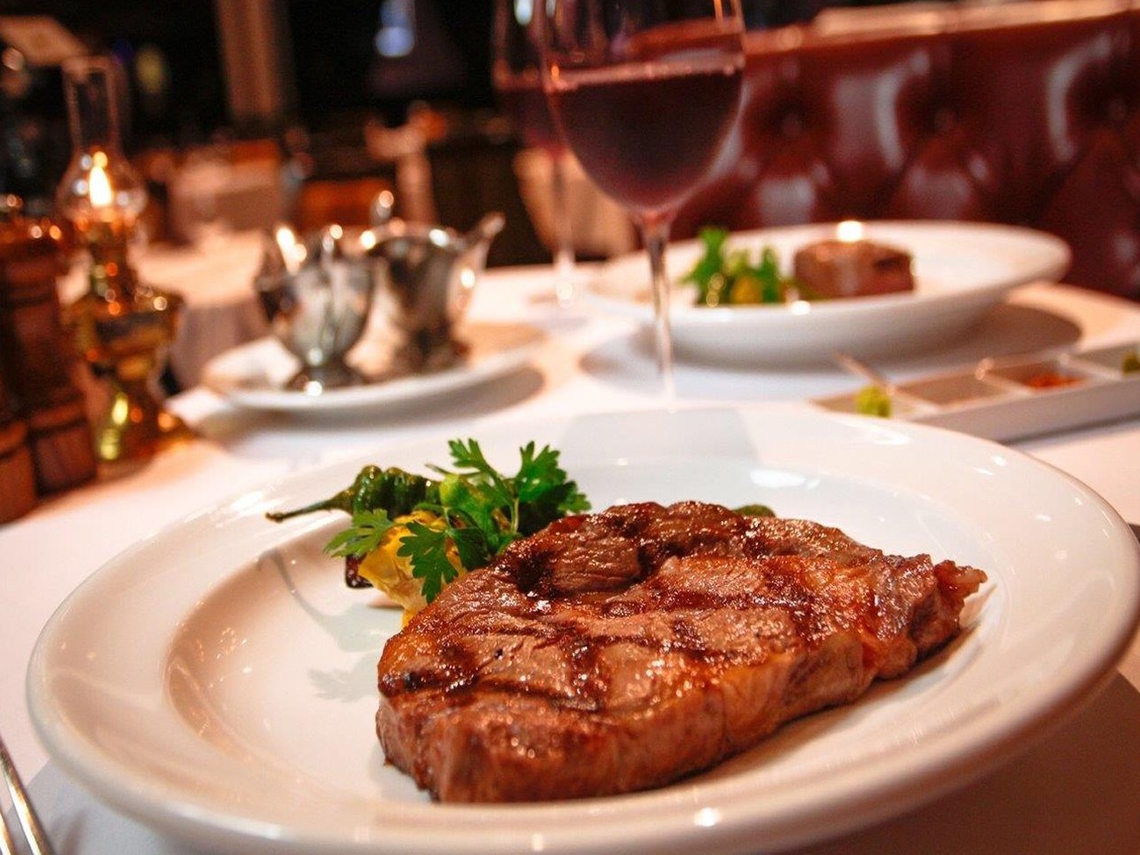 AKARENGA STEAK HOUSE