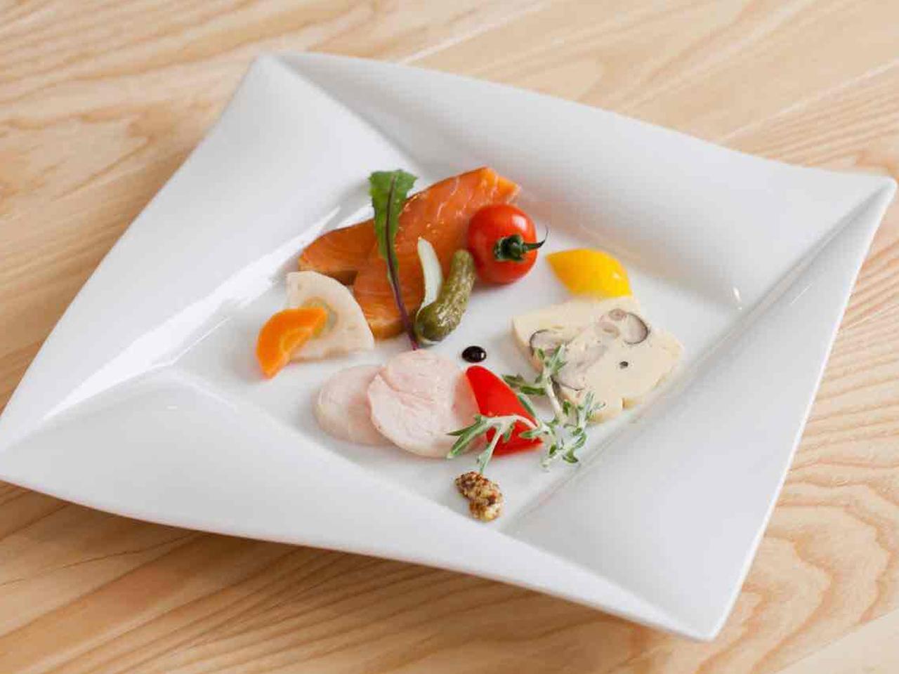 GRIDDLE FORCE. 逸楽